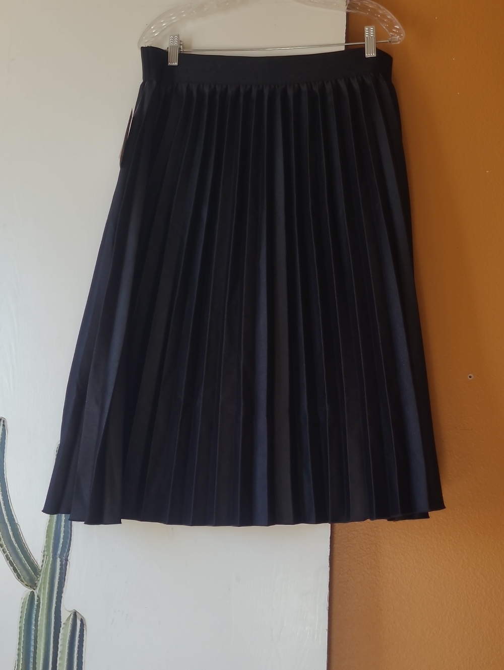 NWT LuLaRoe Jill Accordion Pleated Skirt from Elegant Collection Size